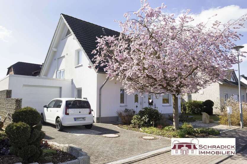 Haus zum Kaufen in Wolfsburg 469.000 € 143 m²