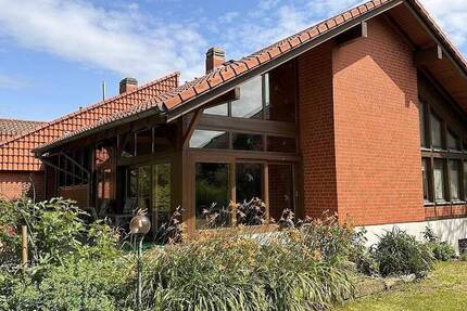 Einmaliges Architektenhaus mit unverbauten Ausblick 8 zimmer