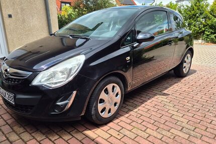 Opel Corsa 192.250 km 2.500 &euro; Braunschweig 38110