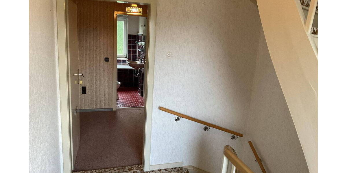 Doppelhaushälfte Wolfsburg Wohltberg - 8 Zimmer, 182 m&sup2;, 310.000&euro; | Angebot:25865250