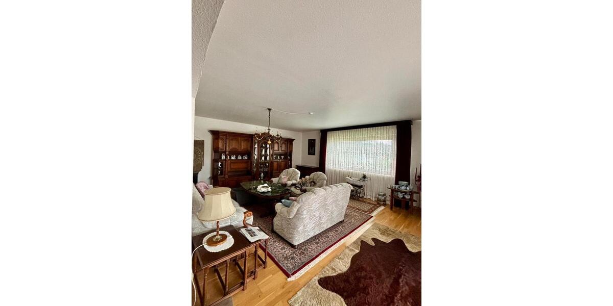 Geräumiges Einfamilienhaus mit großem Grundstück in Mechtshausen 10 zimmer