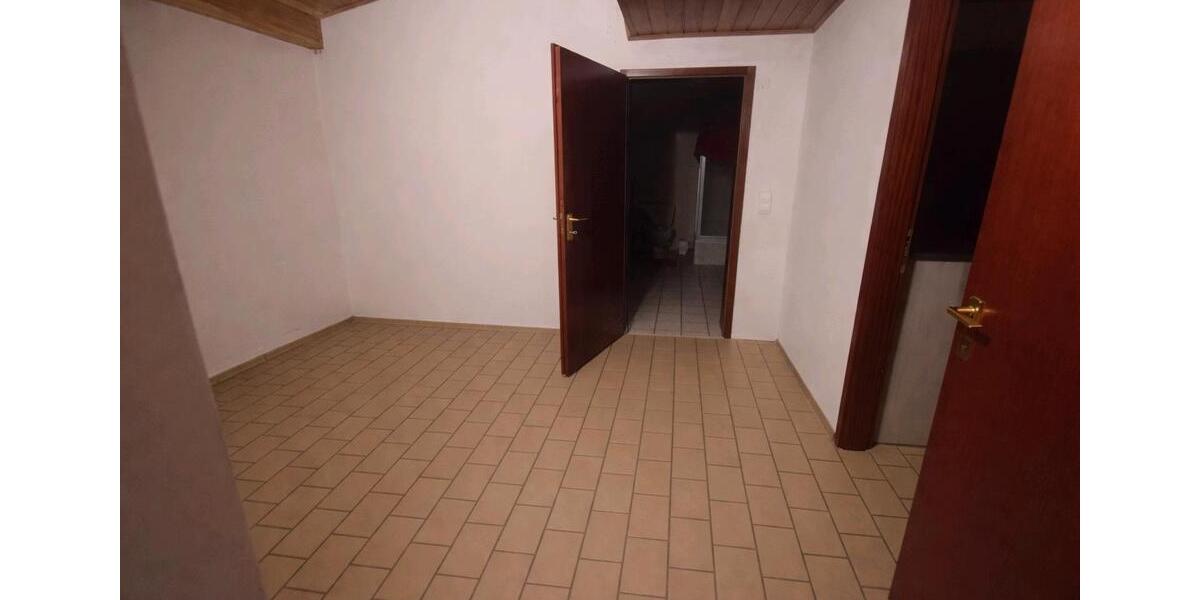 Dachgeschoßwohnung Wolfsburg Almke - 2 Zimmer, 75 m&sup2;, 520&euro; | Angebot:24652440