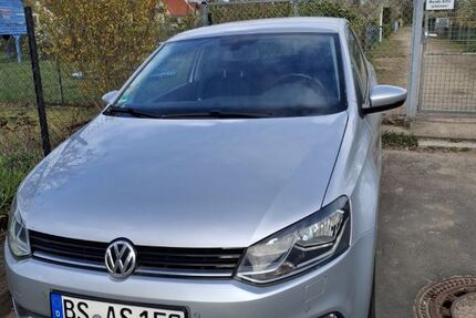 VW Polo 75.365 km 7.999 &euro; BRAUNSCHWEIG 38108