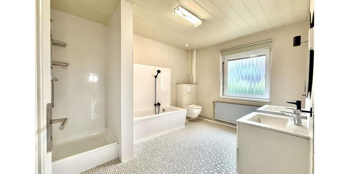 Einfamilienhaus Gifhorn - 5 Zimmer, 136 m&sup2;, 1.350&euro; | Angebot:25965626