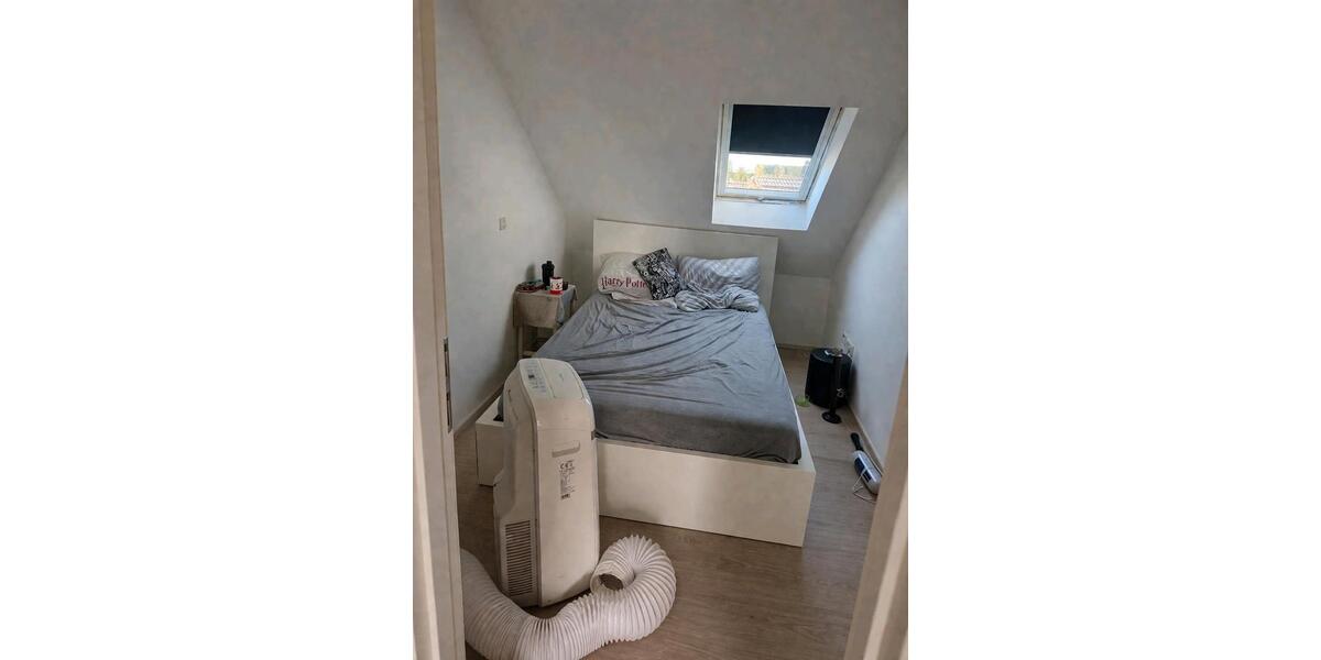 Dachgeschoßwohnung Wolfsburg Almke - 3 Zimmer, 60 m&sup2;, 670&euro; | Angebot:26446985
