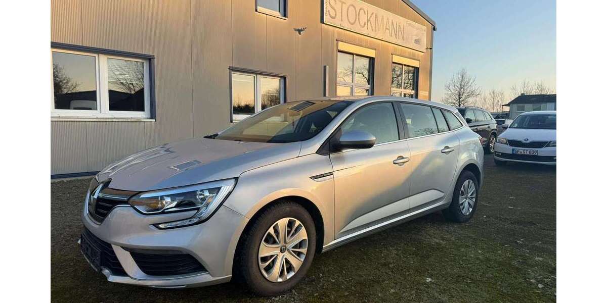 Renault Megane 77.865 km 7.990 &euro; Sassenburg 38524