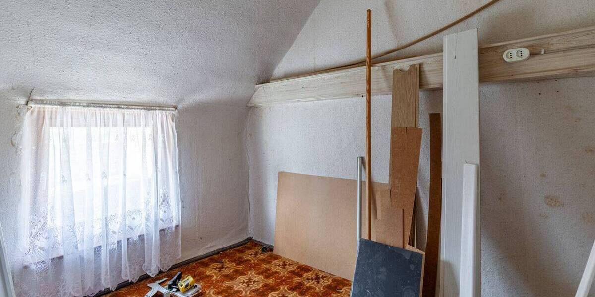 Einfamilienhaus Döhren Döhren - 6 Zimmer, 161 m&sup2;, 170.000&euro; | Angebot:25728694