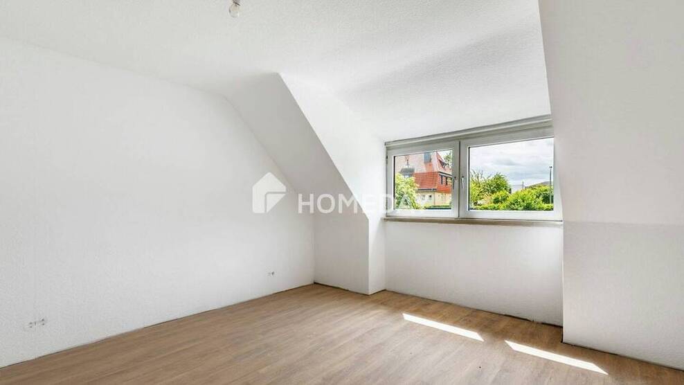 Einfamilienhaus mit vorbereiteter Sanierung - 7 Zimmer, 115 m² Wohnfläche, 578 m² Grundstück
