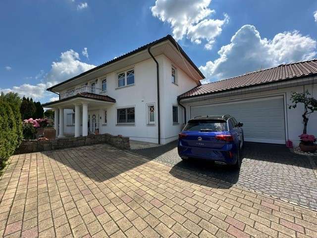 Haus zum Kaufen in Wolfsburg 775.000 € 235 m²