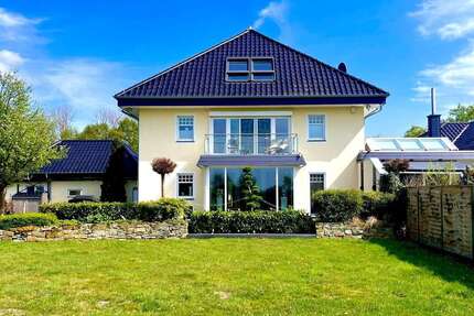 Haus zum Mieten in Delbrück 2.500 € 220 m²