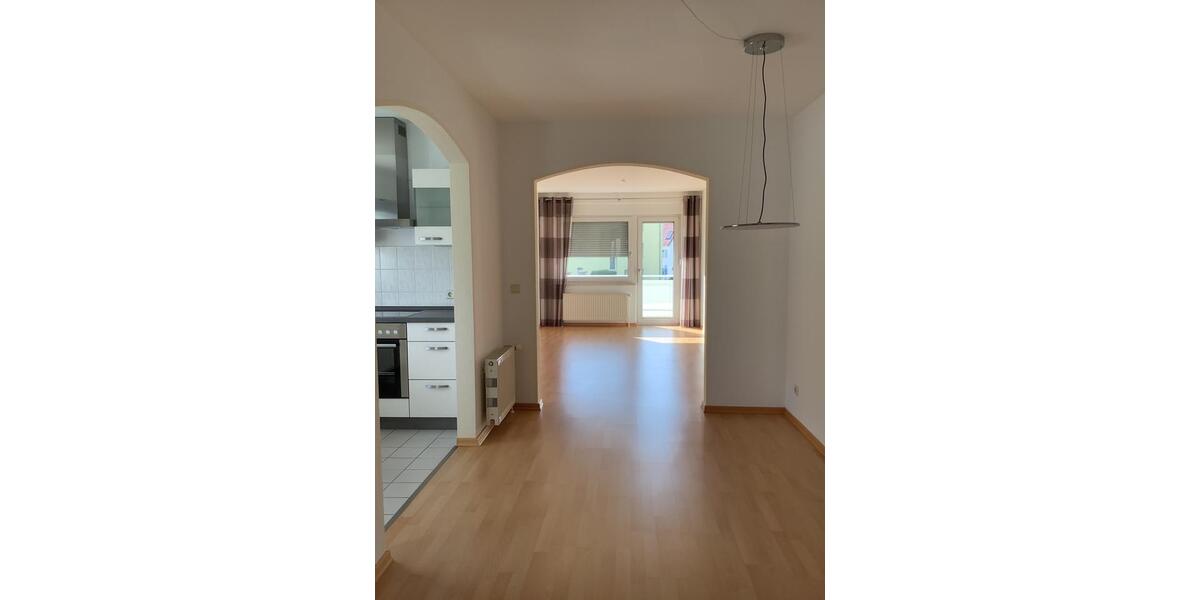 Etagenwohnung Helmstedt - 4 Zimmer, 87 m&sup2;, 155.000&euro; | Angebot:26918444