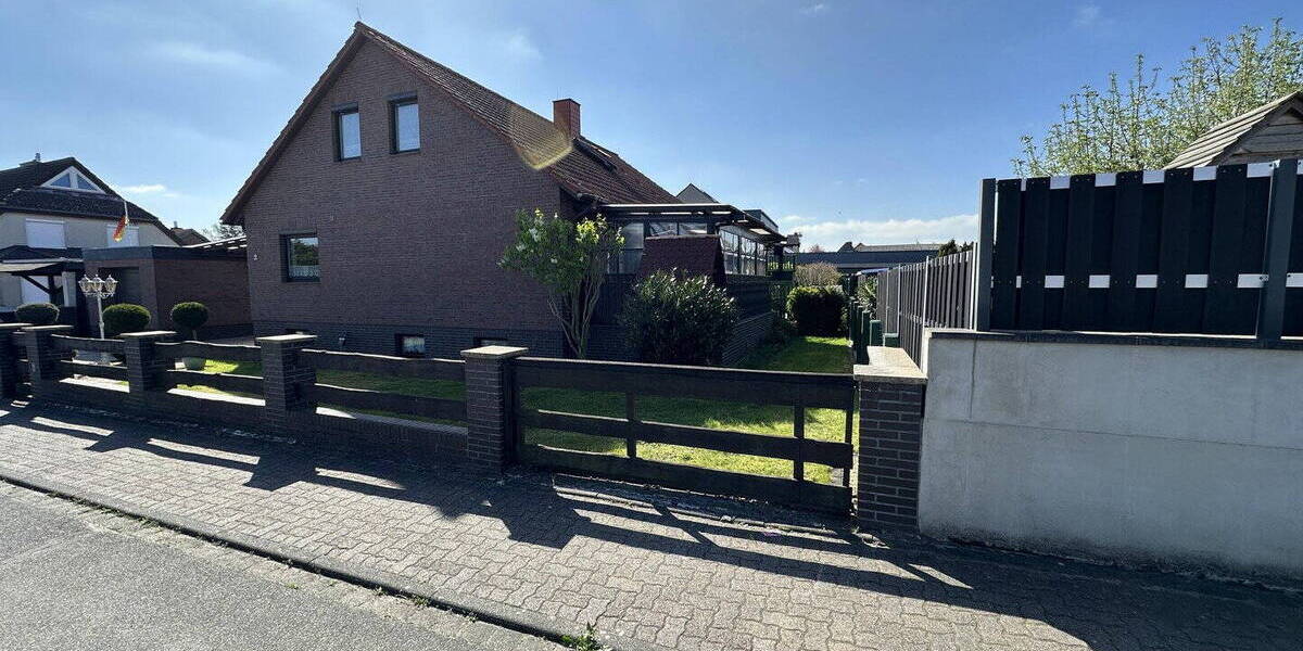 Einfamilienhaus Wolfsburg Hehlingen - 6 Zimmer, 140 m&sup2;, 399.000&euro; | Angebot:26414867