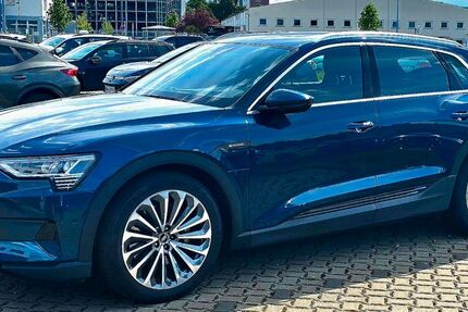 Audi e-tron 54.810 km 30.400 &euro; Meine 38527