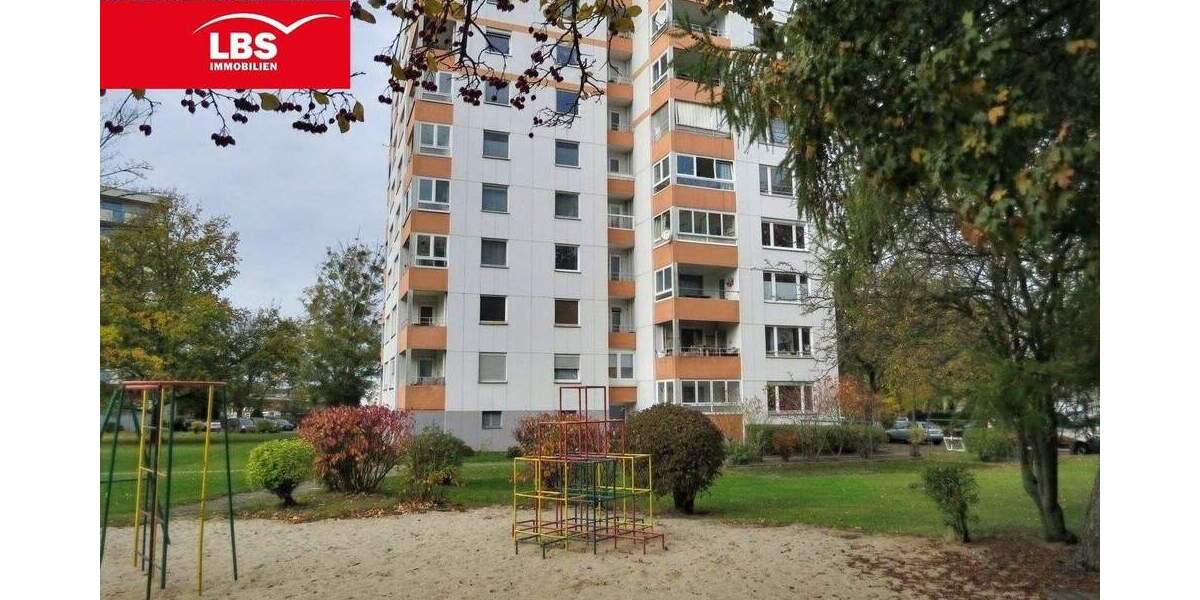 3-Zimmer-Eigentumswohnung mit verglastem Balkon - zentral gelegen 3 zimmer