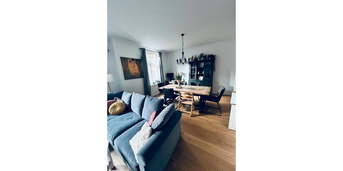 Charmante, zentral gelegene Eigentumswohnung 3 Zimmer 3 zimmer