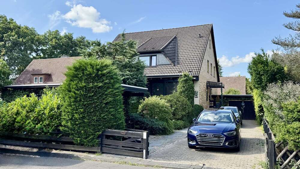 Einfamilienhaus Gifhorn - 8 Zimmer, 200 m&sup2;, 359.000&euro; | Angebot:26326628