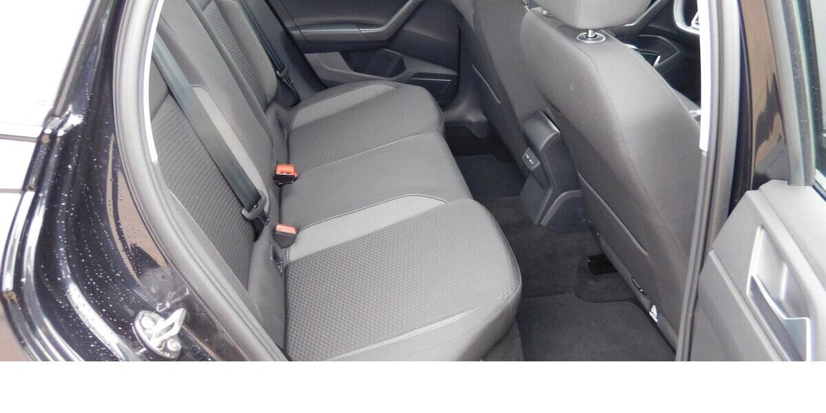 VW Taigo 1.0 TSI BMT Klima Navi LED 26.400 km 16.990 € Vordorf 38533