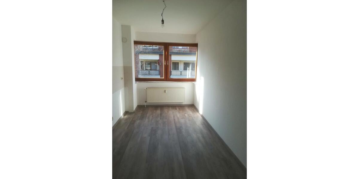 Etagenwohnung Oebisfelde-Weferlingen Weferlingen - 3 Zimmer, 71 m&sup2;, 490&euro; | Angebot:26412764