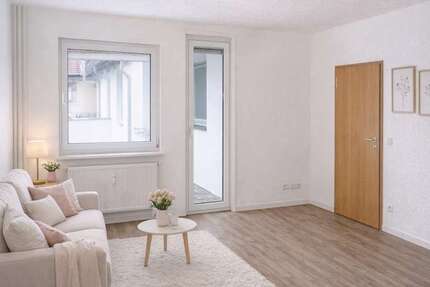 Wohnung Braunschweig Innenstadt - 2 Zimmer, 65 m&sup2;, 574&euro; | Angebot:27094053