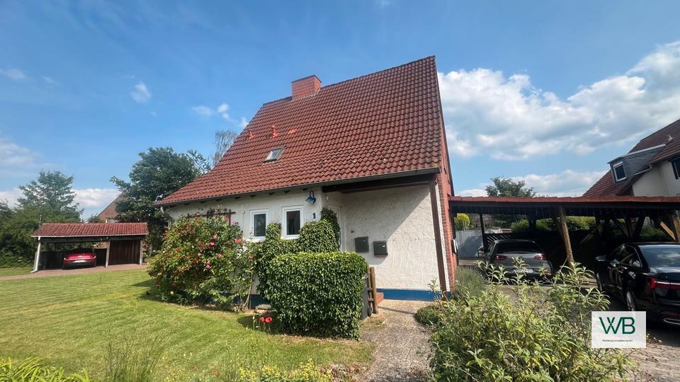 Schöne 3 Zimmerwohnung mit großer Terrasse nahe Wald im 2 Familienhaus Ehmen - teilmöbiliert