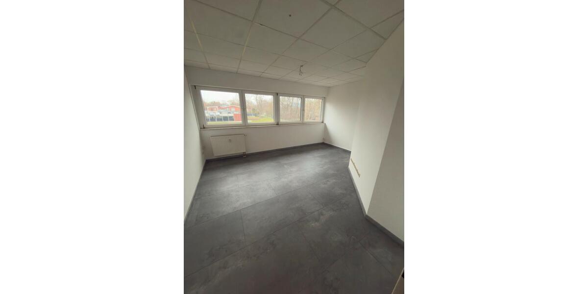 Büroräume, 3 Zimmer Nähe Oker zimmer