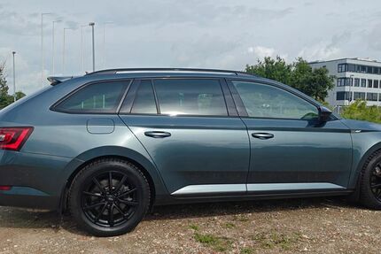 Skoda Superb 75.000 km 27.999 &euro; Wolfsburg 38440