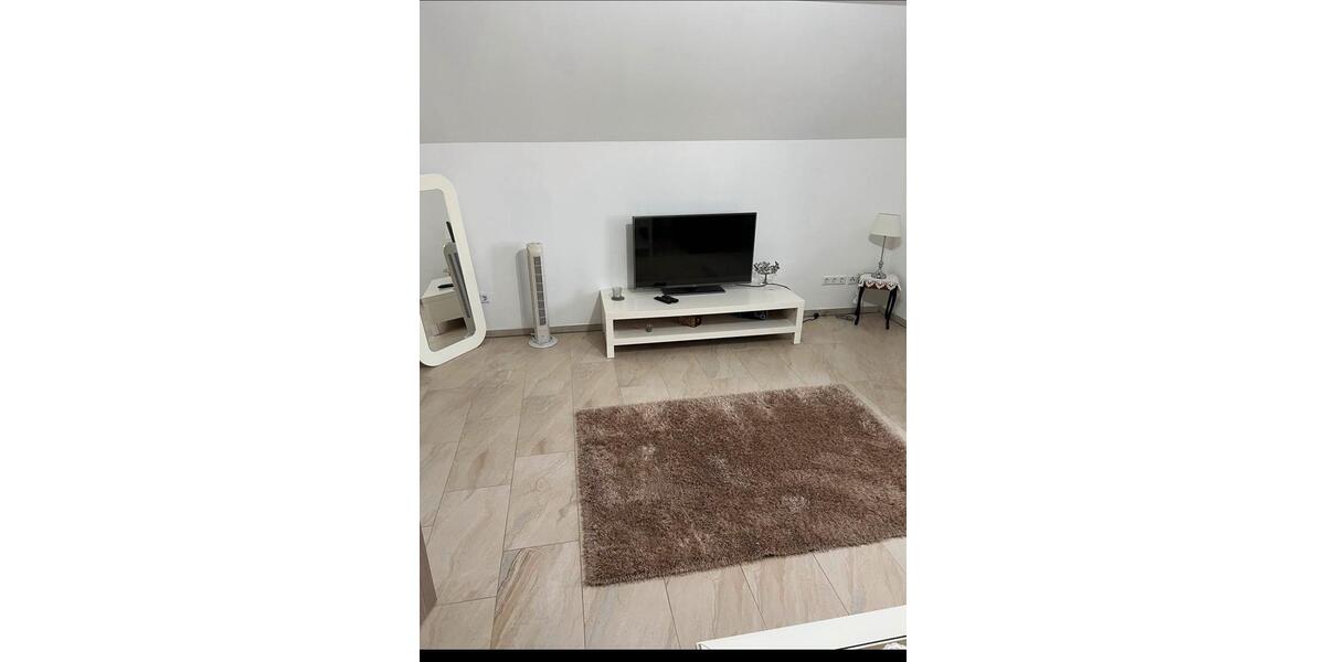 Dachgeschoßwohnung Wolfsburg - 2 Zimmer, 50 m&sup2;, 850&euro; | Angebot:25994094