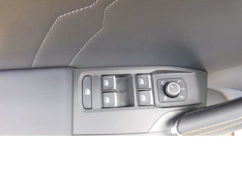 Formentor Cupra 1.5 TSI BMT Klima LED Navi AHK