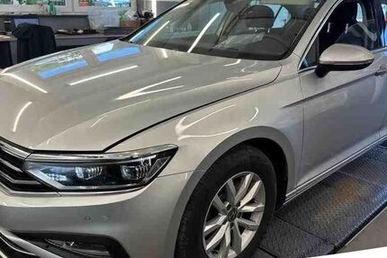 VW Passat 119.367 km 23.499 € Braunschweig 38118