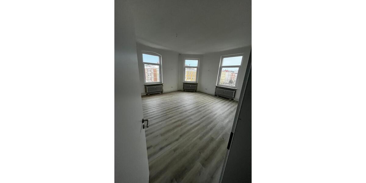 Etagenwohnung Braunschweig Östliches Ringgebiet - 3 Zimmer, 110 m&sup2;, 1.100&euro; | Angebot:25338416