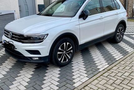 VW Tiguan 114.100 km 21.900 € Wolfsburg 38448