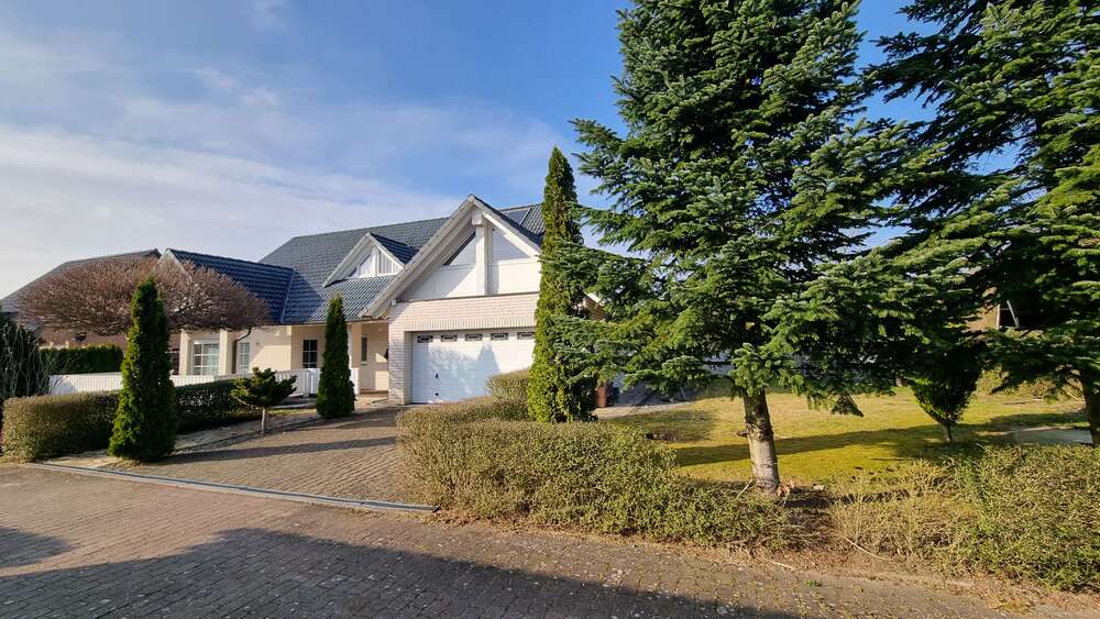 Haus zum Kaufen in Wolfsburg 549.000 € 195 m² 6 zimmer