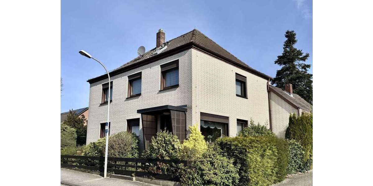 Einfamilienhaus Eischott Eischott - 5 Zimmer, 182 m&sup2;, 175.000&euro; | Angebot:26677594
