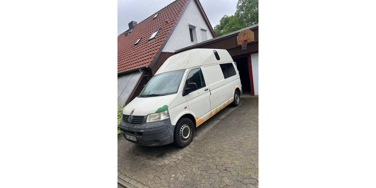VW T5 Transporter 322.416 km 7.900 &euro; Kneitlingen 38170