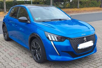 Peugeot 208 17.000 km 21.600 € Braunschweig 38118