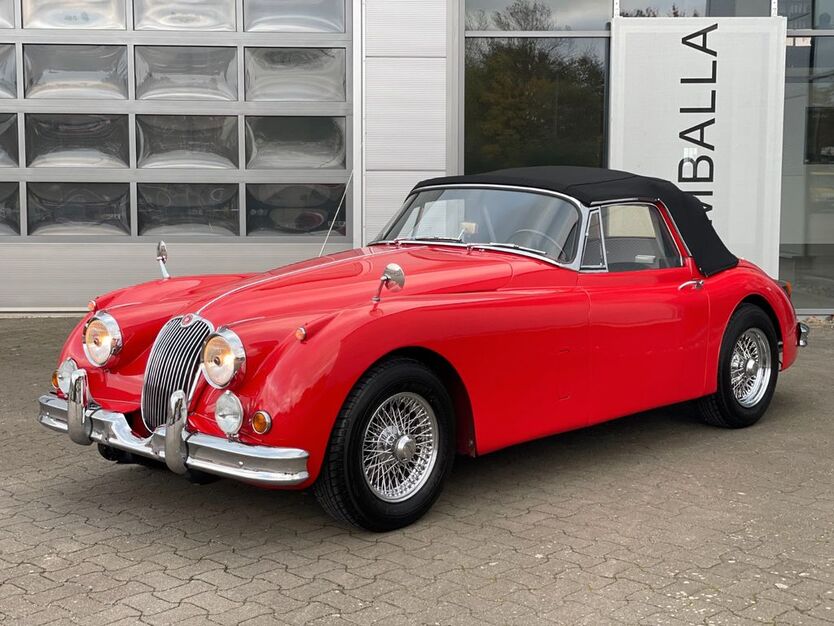 Jaguar XK 80.000 km 125.500 € Braunschweig 38112