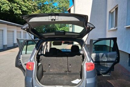 Mazda 2 150.000 km 1.100 &euro; Wolfsburg 38440