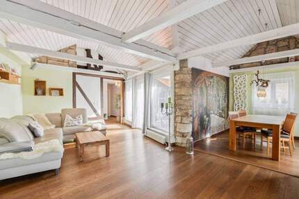 Luxuriös ausgestattetes Fachwerkhaus mit Gartenoase und Spa-Bereich in Königslutter 7 zimmer