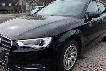 Audi A3 130.000 km 9.900 &euro; Lehre 38165