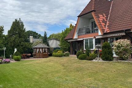 Schönes EFH + Gewerbehalle + tolles Grundstück in BS-Hondelage. 4 zimmer