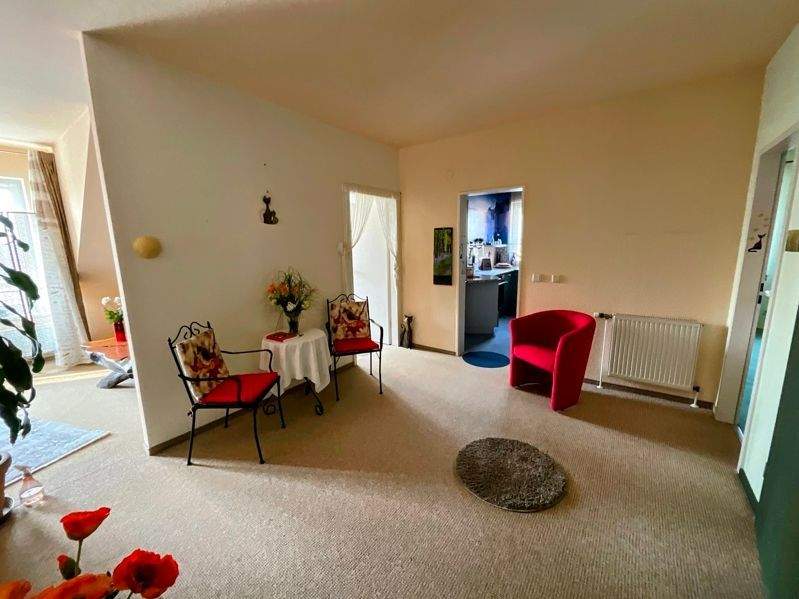 Mehrfamilienhaus, Wohnhaus Braunschweig Östliches Ringgebiet - 7 Zimmer, 257 m&sup2;, 535.000&euro; | Angebot:24873703