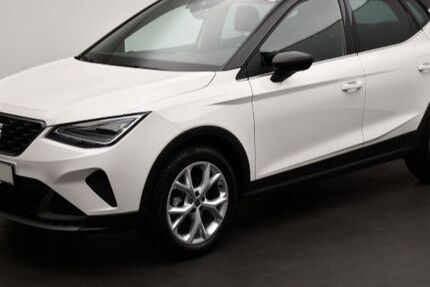 Seat Arona 6.400 km 23.290 € Wolfsburg 38440
