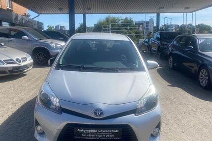 Toyota Yaris 134.000 km 7.800 € Braunschweig 38114