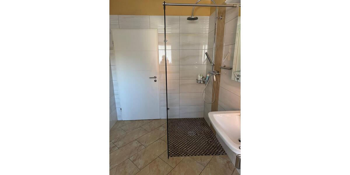 Erdgeschoßwohnung Lehre - 3 Zimmer, 100 m&sup2;, 900&euro; | Angebot:25450548