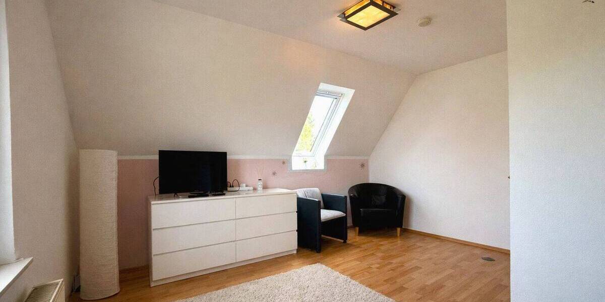 Einfamilienhaus Braunschweig Volkmarode - 6 Zimmer, 189 m&sup2;, 699.000&euro; | Angebot:26788761