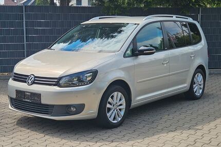 VW Touran 172.890 km 7.290 &euro; Braunschweig 38110