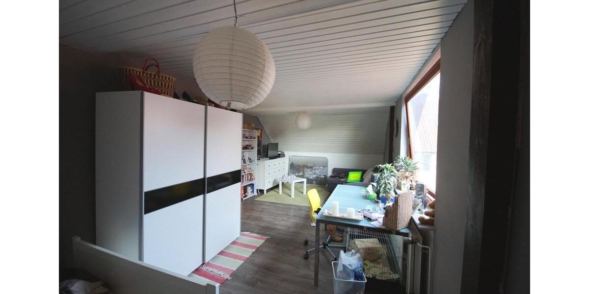 Dachgeschoßwohnung Braunschweig Westliches Ringgebiet - 3 Zimmer, 75 m&sup2;, 130.000&euro; | Angebot:26289318