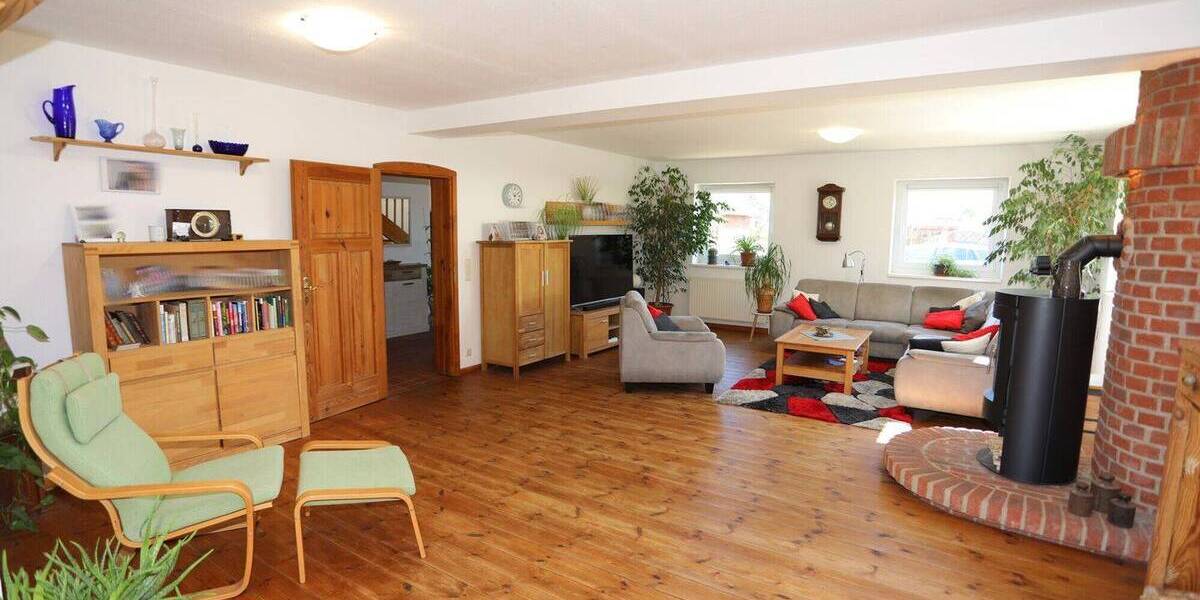 Einfamilienhaus Neudorf Platendorf Neudorf-Platendorf - 5 Zimmer, 188 m&sup2;, 379.000&euro; | Angebot:26273033