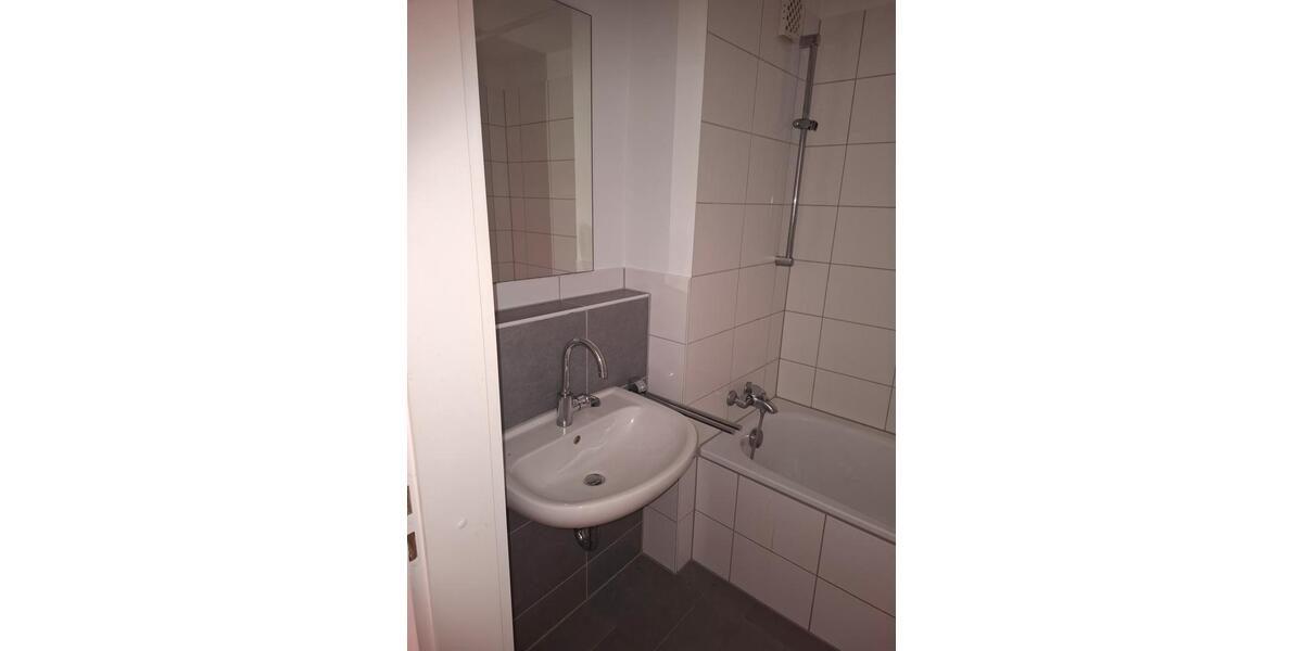 Erdgeschoßwohnung Wolfsburg - 3 Zimmer, 151 m&sup2;, 265.000&euro; | Angebot:26134783