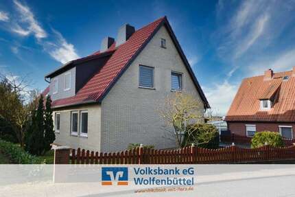 Haus Wolfsburg Detmerode - 7 Zimmer, 183 m&sup2;, 325.000&euro; | Angebot:25700049